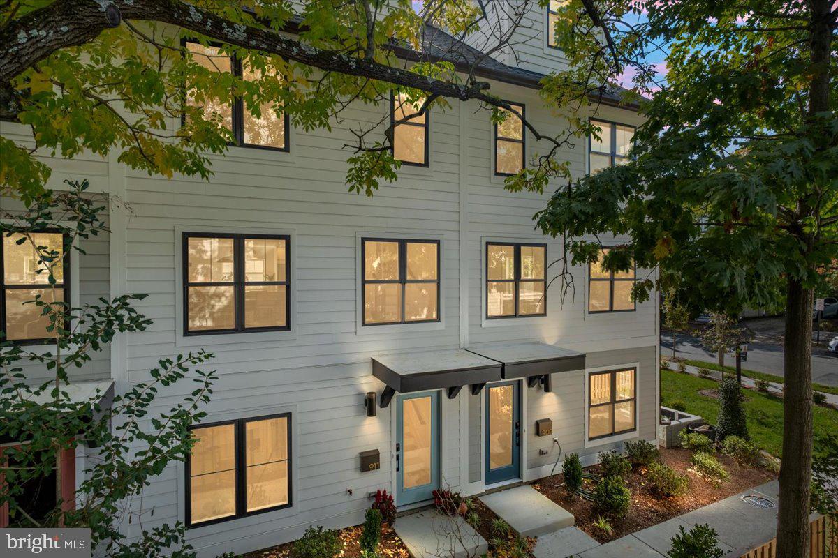 A rare opportunity for enhanced purchasing flexibility accompanies this MOVE-IN READY interior townhome at IRVING + NINTH. 

This 4-bedroom new construction residence spans over 2,000 square feet of thoughtfully designed interiors, where wide-plank engineered white oak floors, oversized windows, and clean-lined trim create a modern yet inviting atmosphere throughout. At the heart of the main level, the kitchen features a striking waterfall quartz peninsula—equal parts functional and sculptural—ideal for both daily life and effortless entertaining.

Each bedroom is paired with its own ensuite bath, appointed with furniture-inspired vanities and elevated finishes that evoke a refined, boutique-hotel experience. The private rooftop terrace offers a seamless extension of the home, inviting quiet mornings, evening gatherings, and open-air enjoyment with expansive city views. A two-car garage adds ease, security, and everyday convenience.

Distinct from high-rise living, IRVING + NINTH townhomes provide a rare balance of privacy and connection—set within an urban yet residential setting that delivers the best of city living in an exclusive, low-density community.