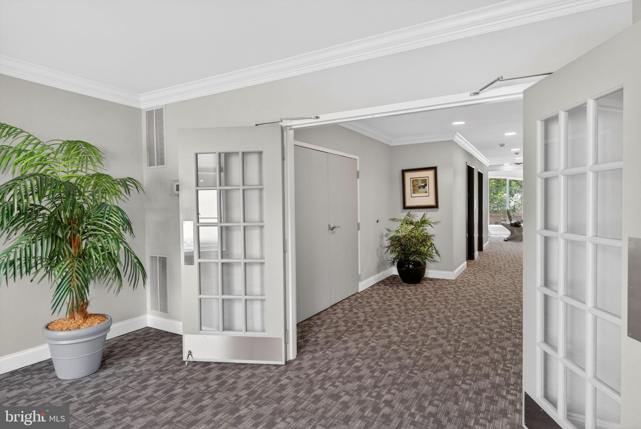 LAKESIDE TOWN CENTRE CONDOMINIUM - Residential