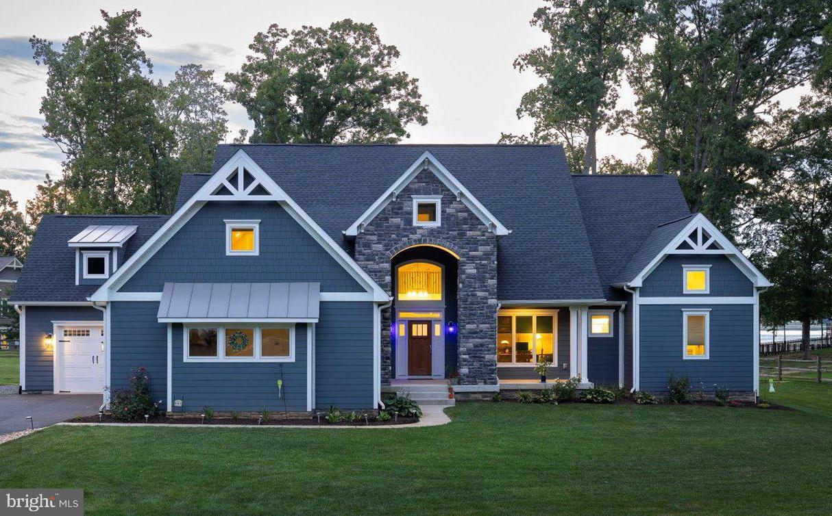 NOAHS LANDING - Residential