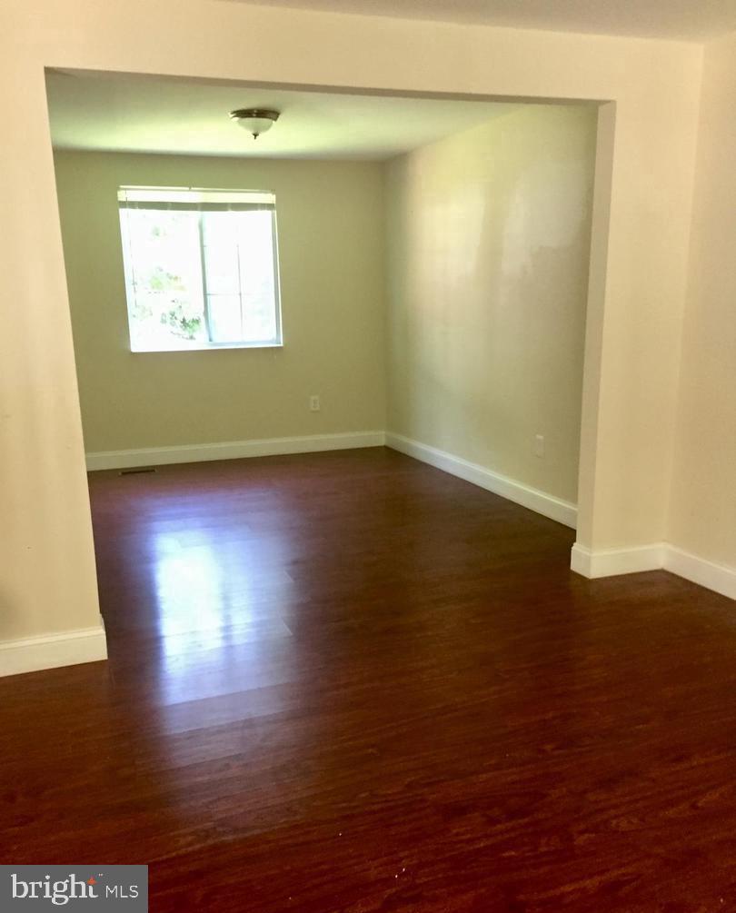 MILL CREEK SOUTH - Residential Lease