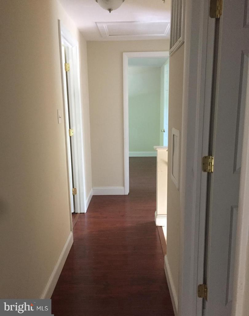 MILL CREEK SOUTH - Residential Lease