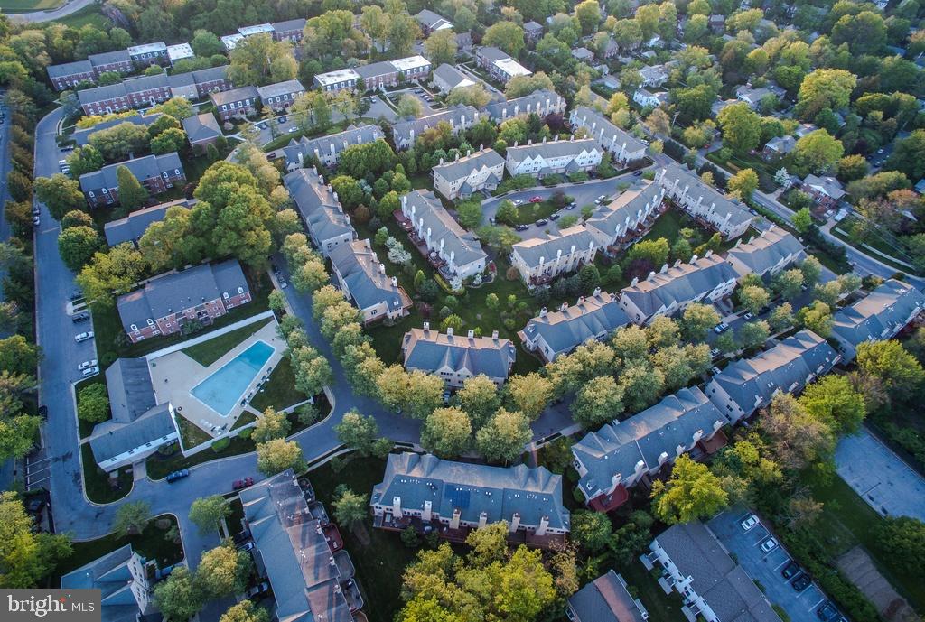 VILLAGES OF HOMELAND - Residential