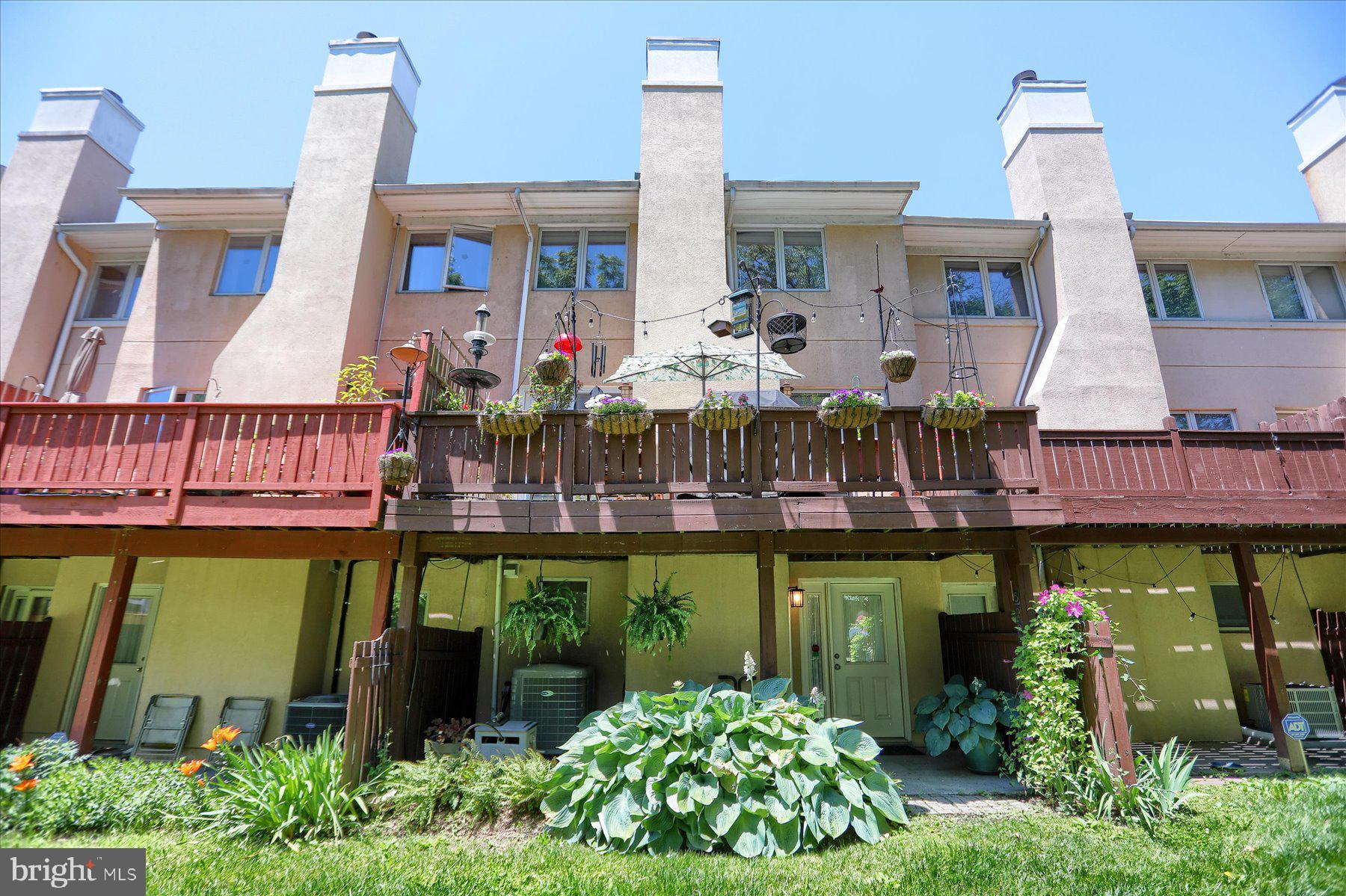 VILLAGES OF HOMELAND - Residential