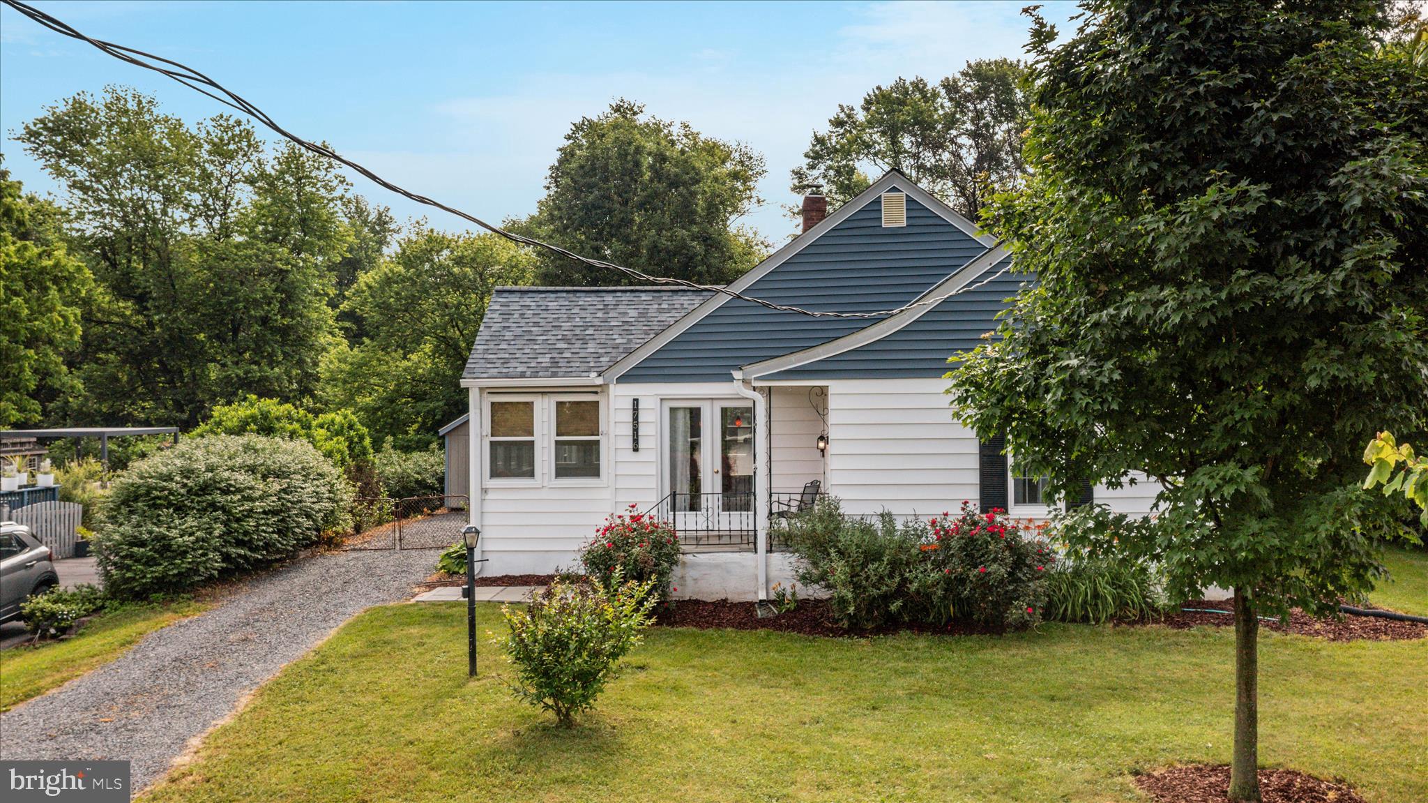 FOX ACRES - Residential