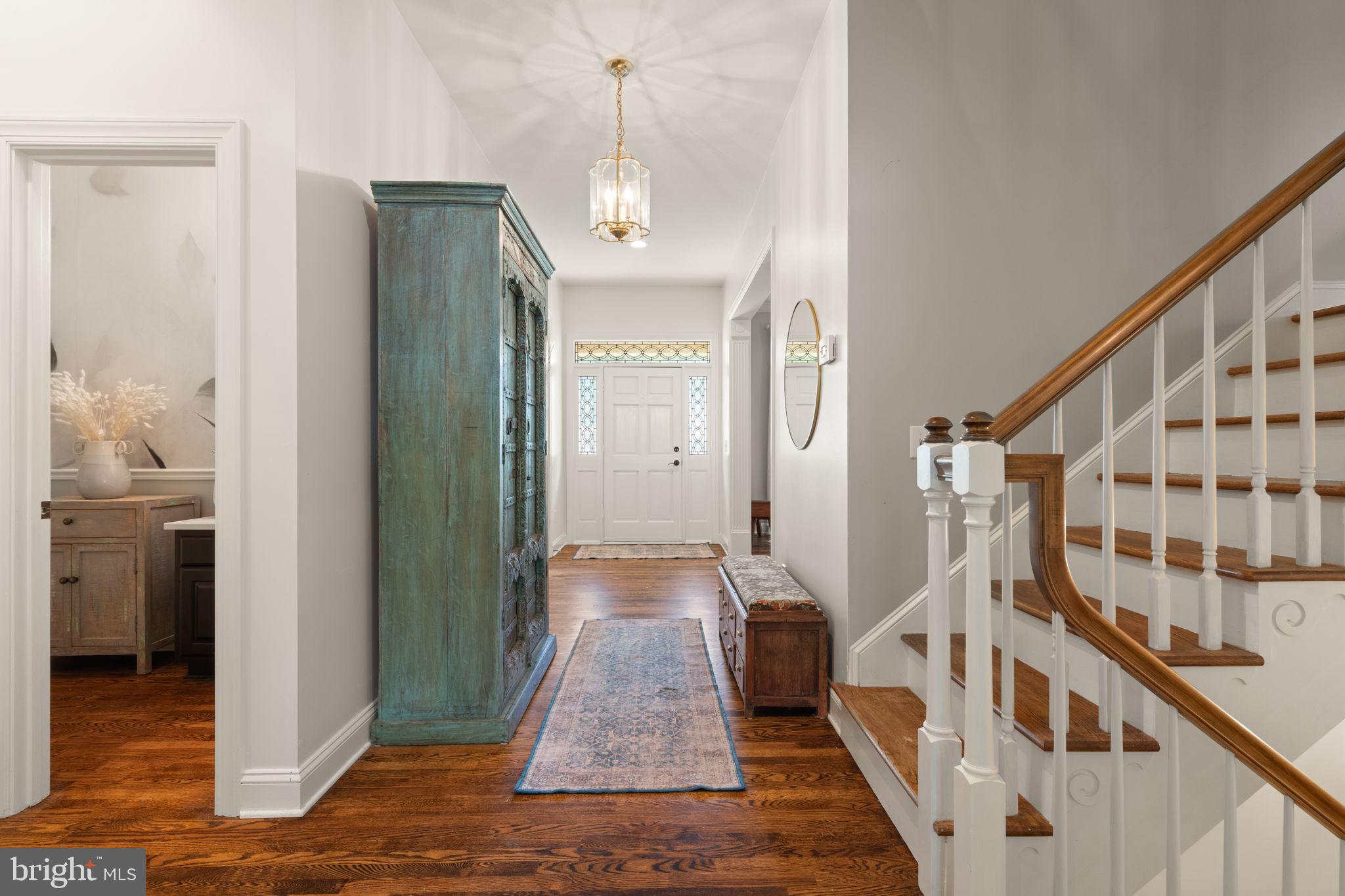 THE TOWNES AT RED OAK - Residential