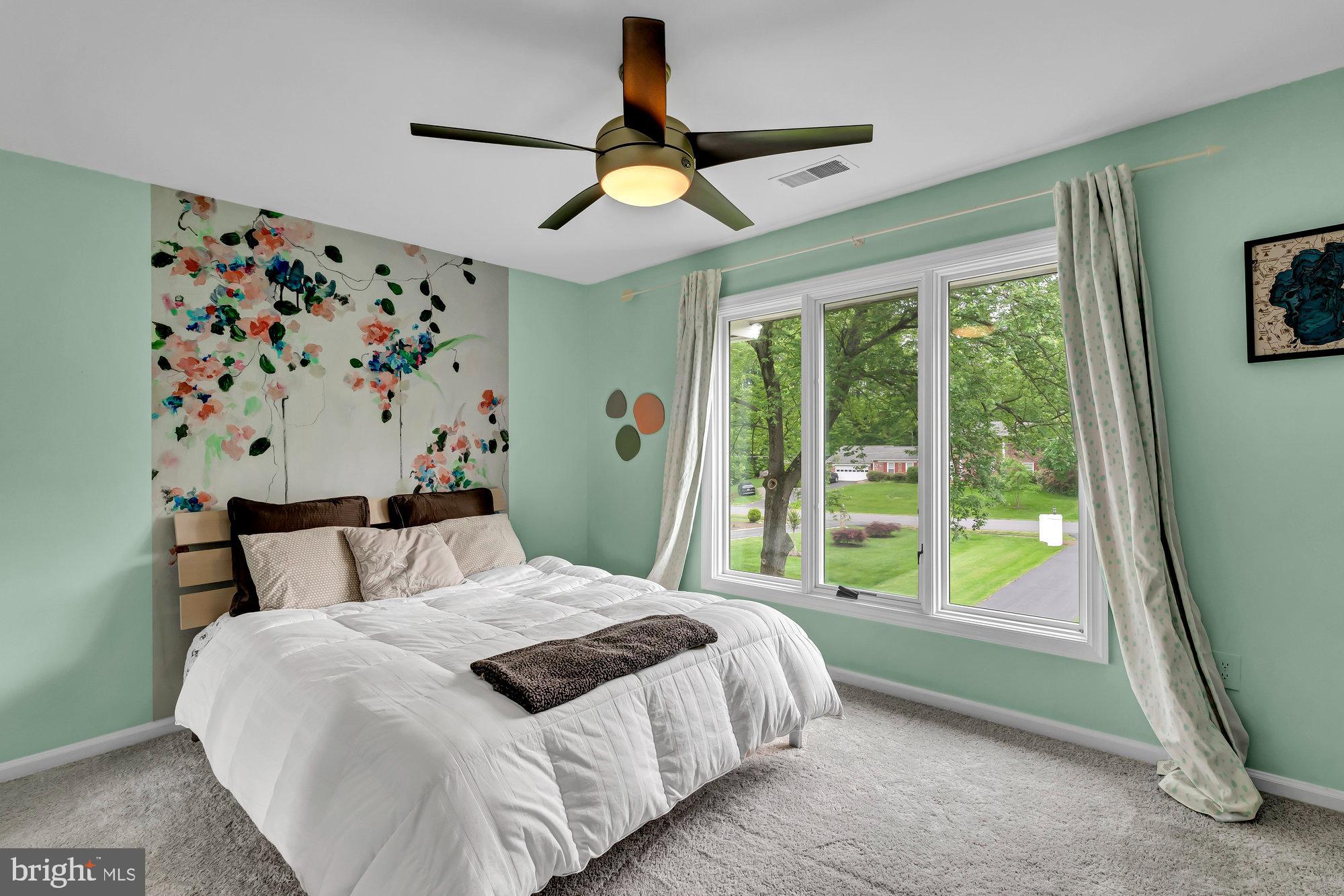 CARRIAGE HILL - Residential