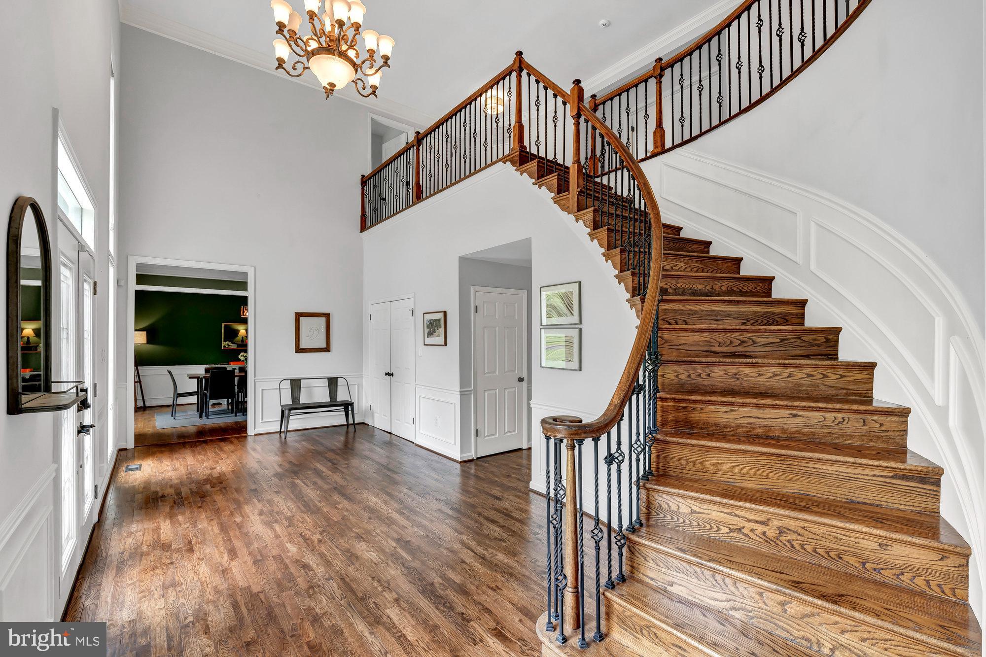 CARRIAGE HILL - Residential