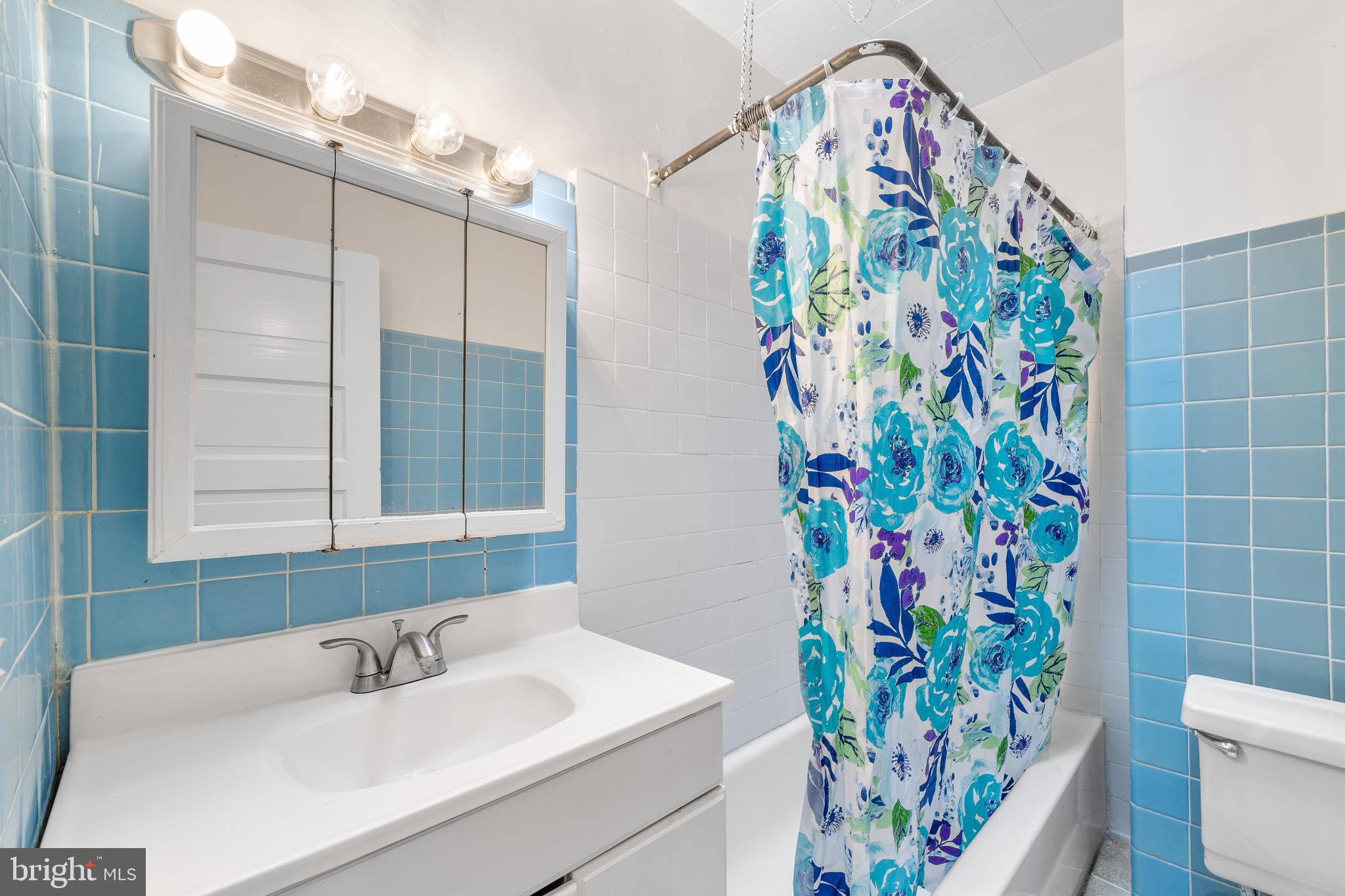 OLNEY - Residential