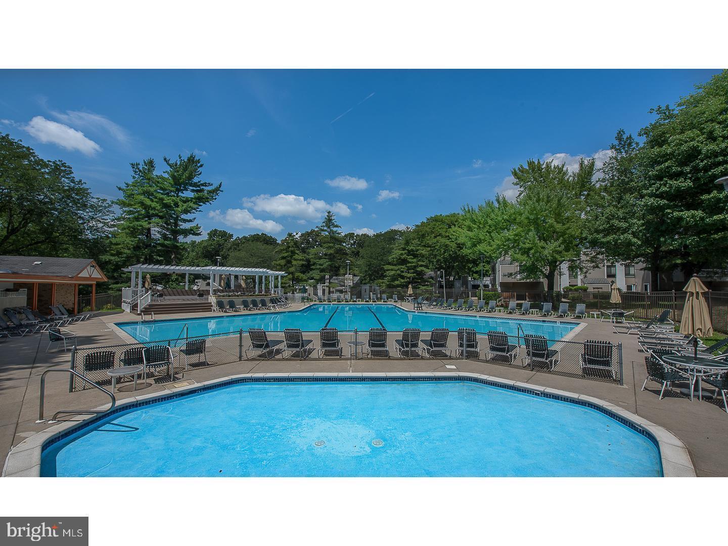 OAK HILL - Residential