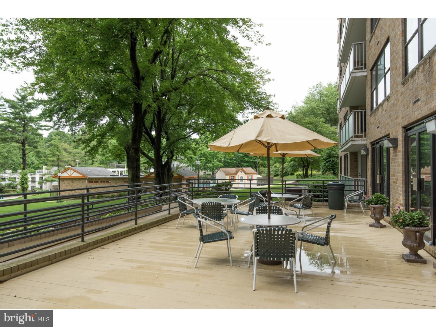 OAK HILL - Residential