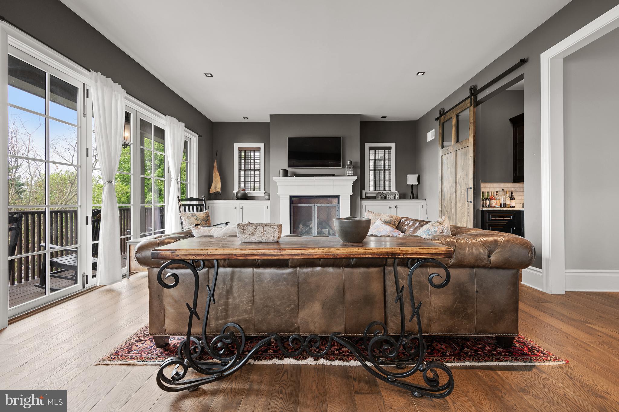 BUCKWOOD HILLS - Residential
