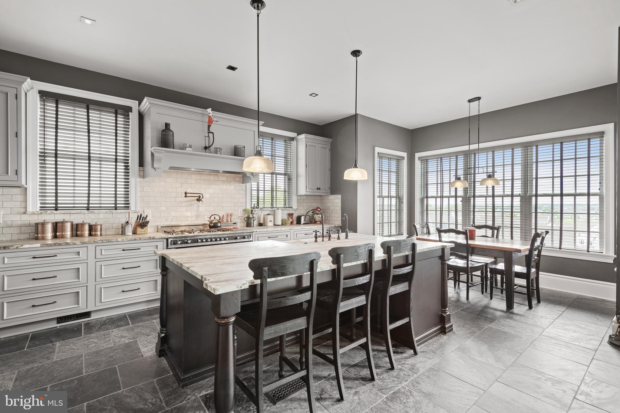 BUCKWOOD HILLS - Residential