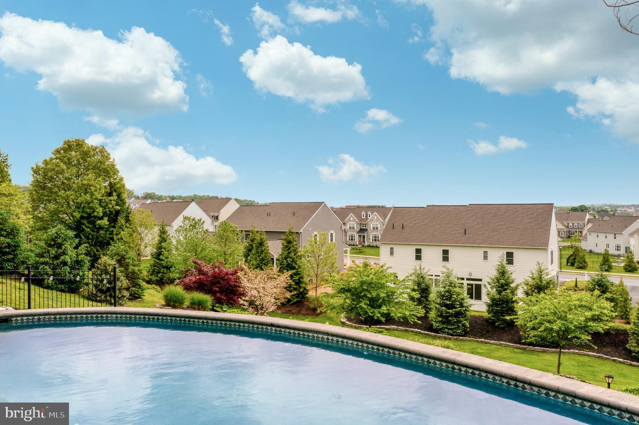 BUCKWOOD HILLS - Residential