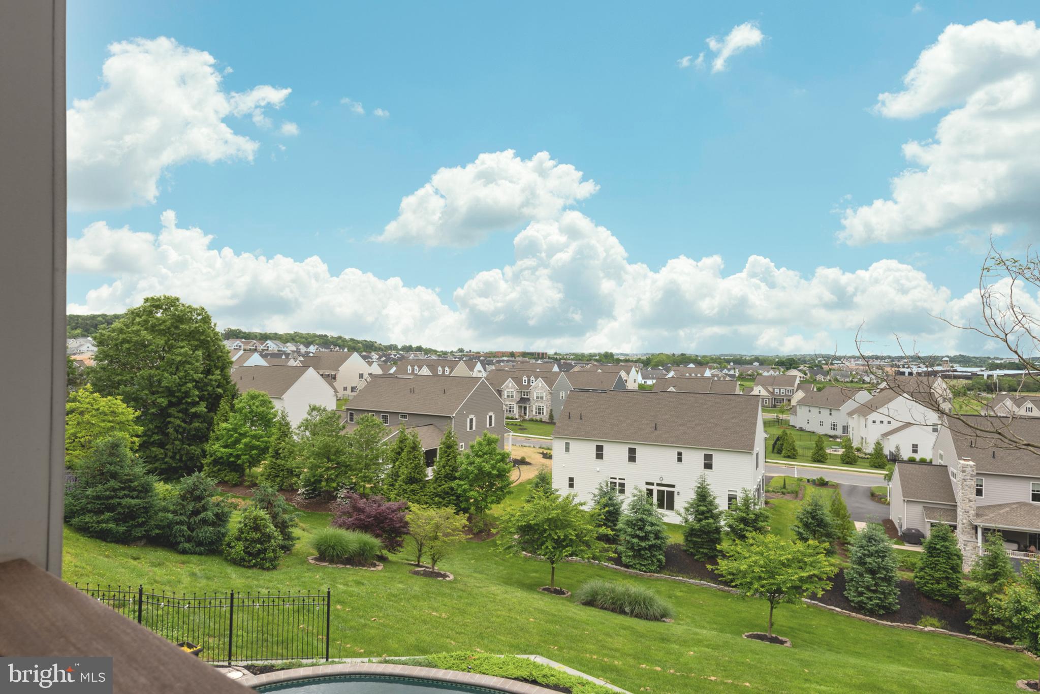 BUCKWOOD HILLS - Residential