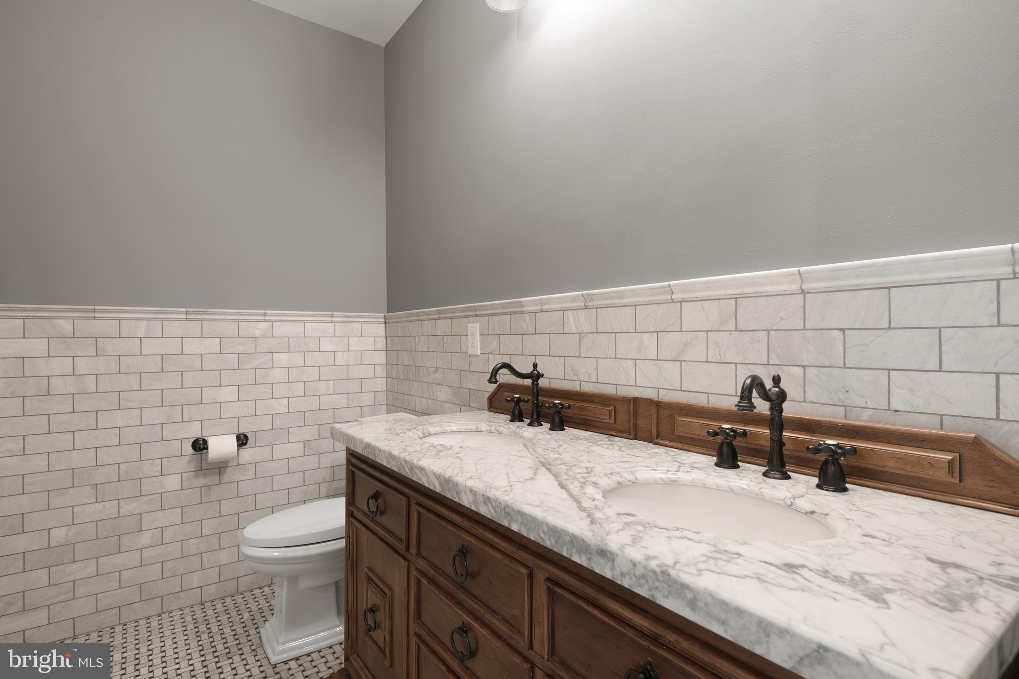 BUCKWOOD HILLS - Residential
