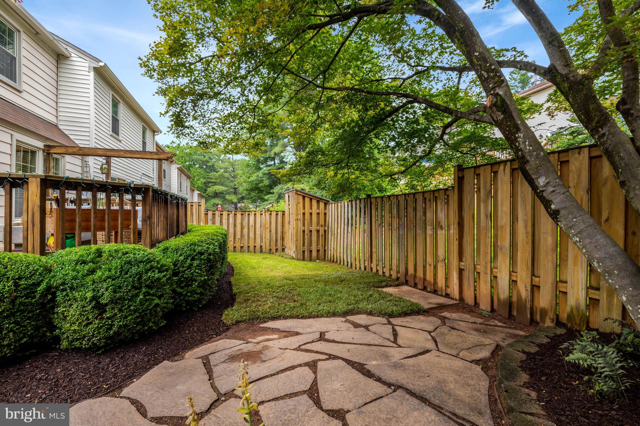 CROWNLEIGH - Residential