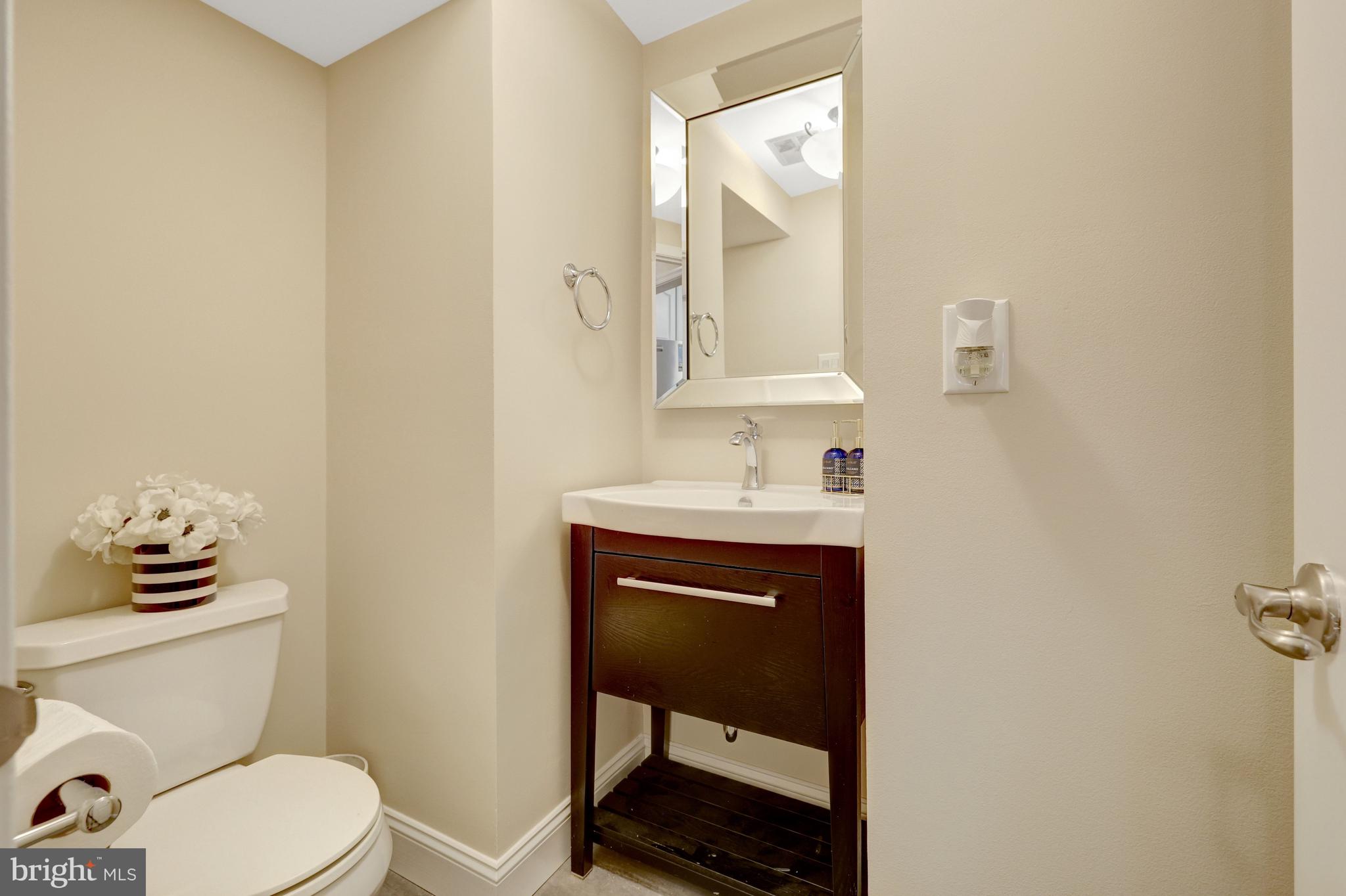 CROWNLEIGH - Residential