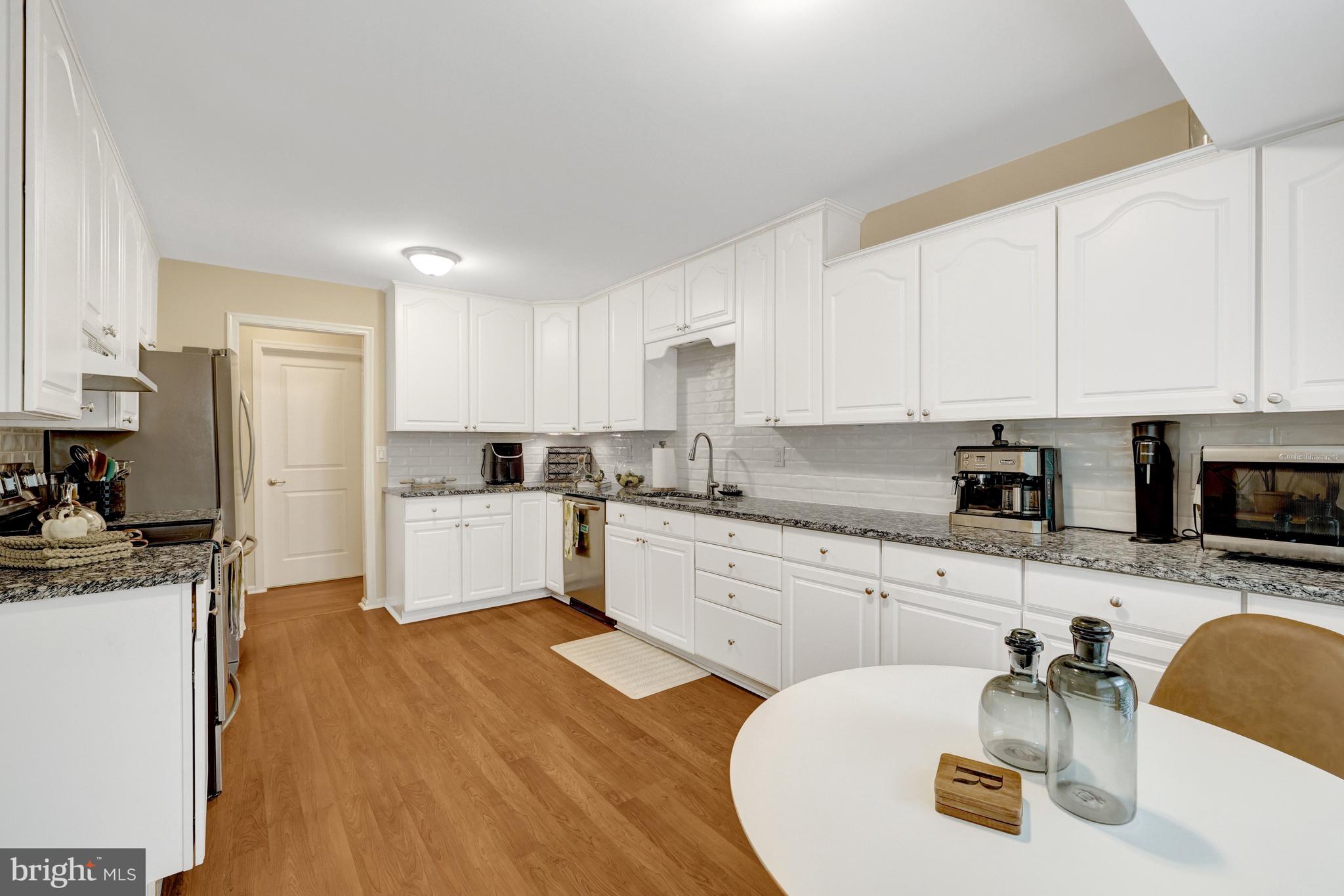 CROWNLEIGH - Residential