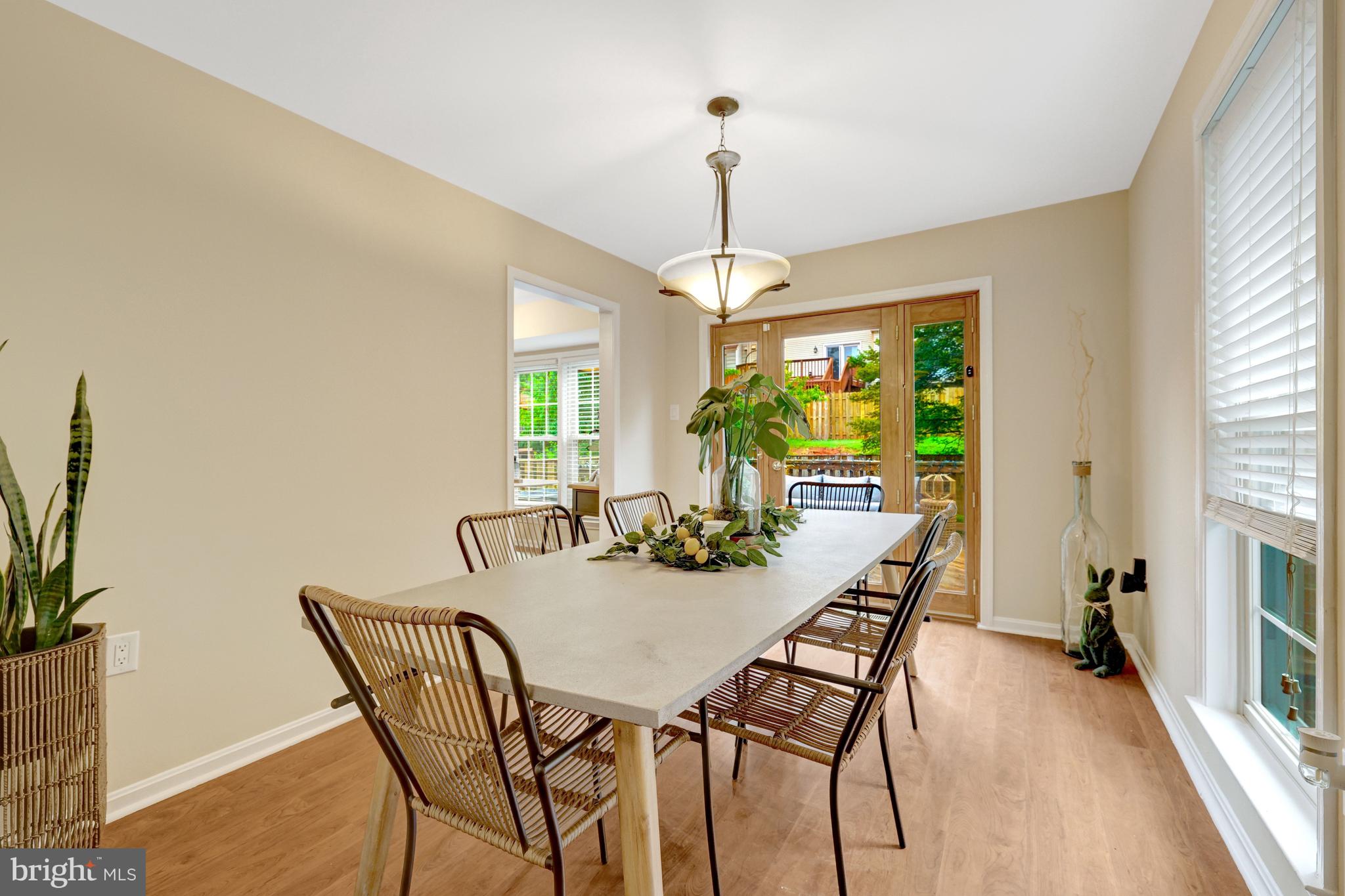 CROWNLEIGH - Residential