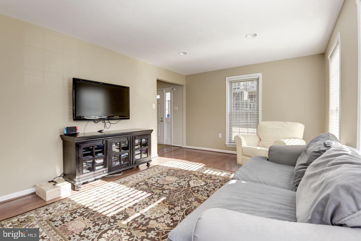 CROWNLEIGH - Residential