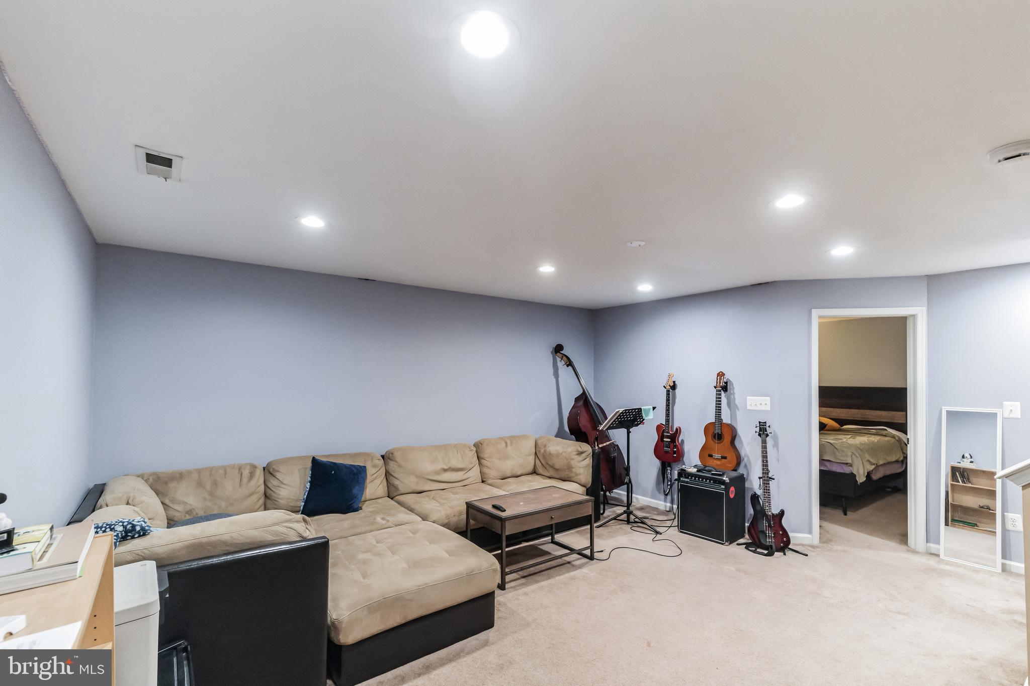 MEADOWS AT MORRIS FARM - Residential
