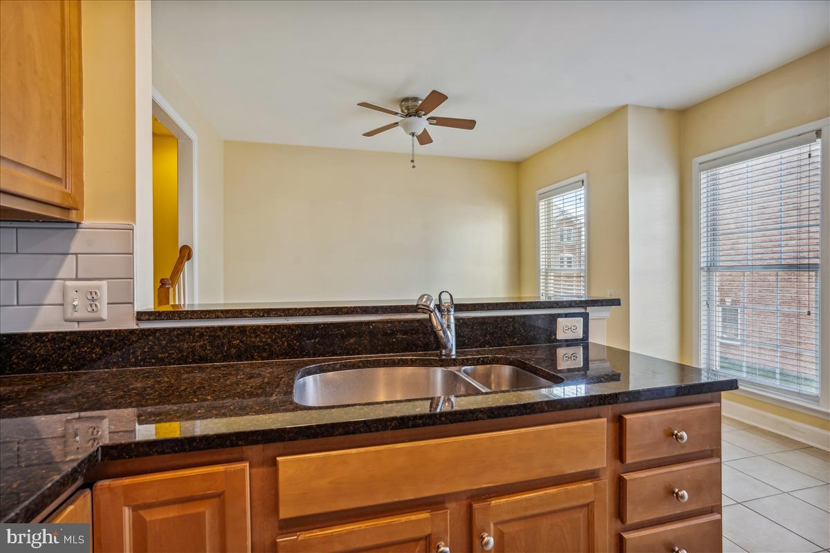 COPPERMINE CROSSING - Residential Lease