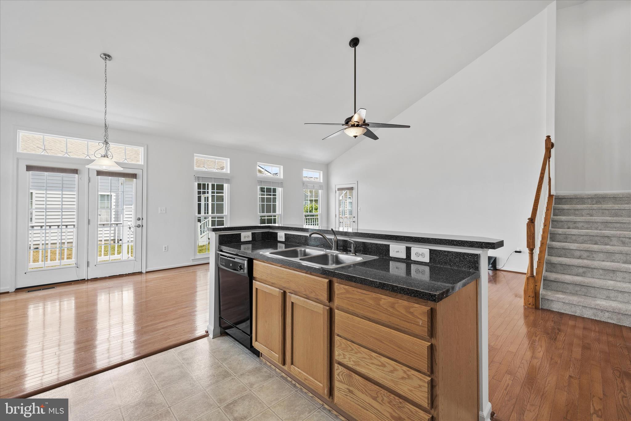 BAYVIEW LANDING - Residential