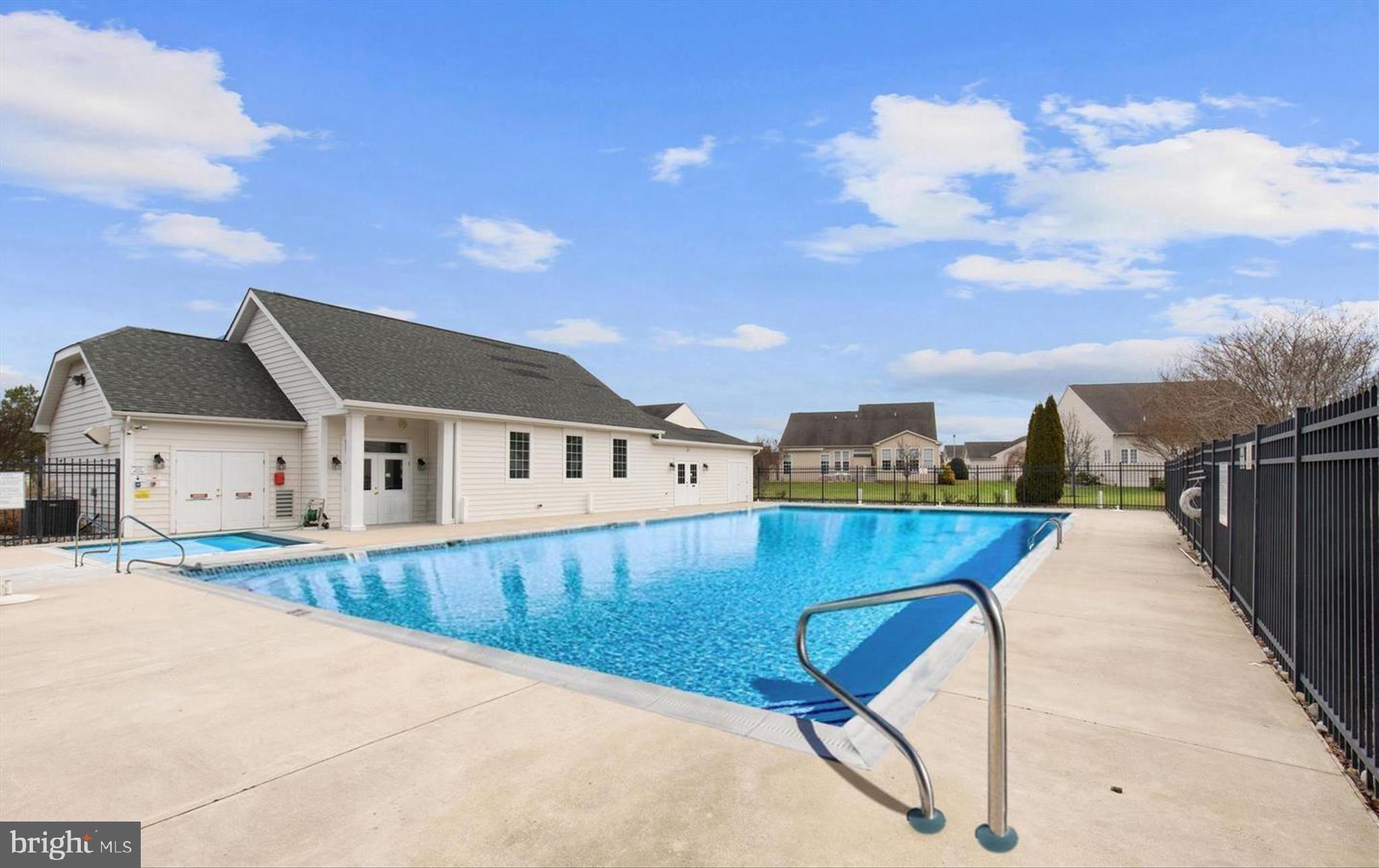 BAYVIEW LANDING - Residential