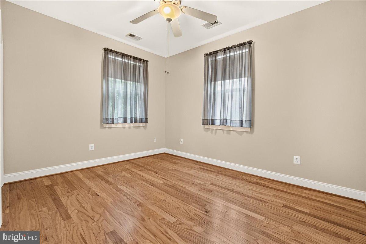 MEADOW RIDGE VILLAS CODM - Residential