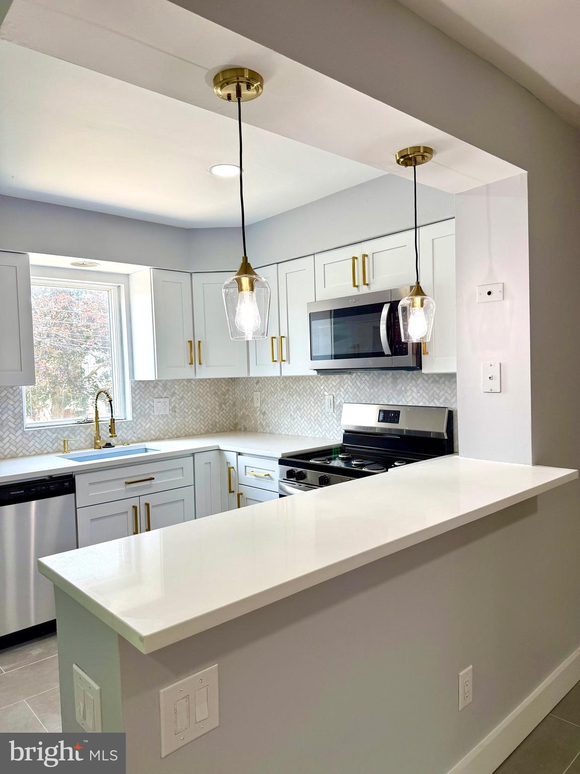 HIGHLAND PARK - Residential
