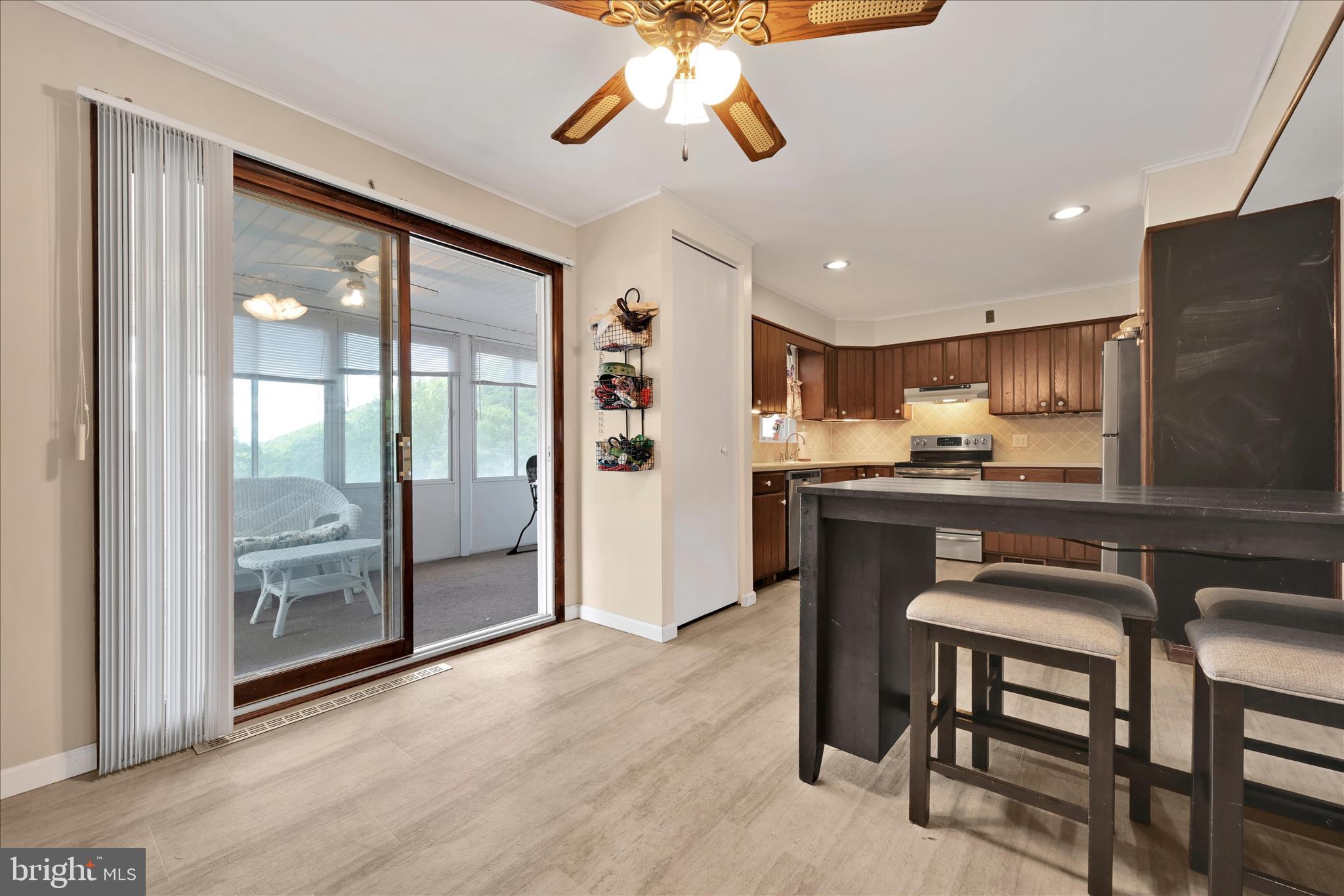 FOREST HILLS - Residential