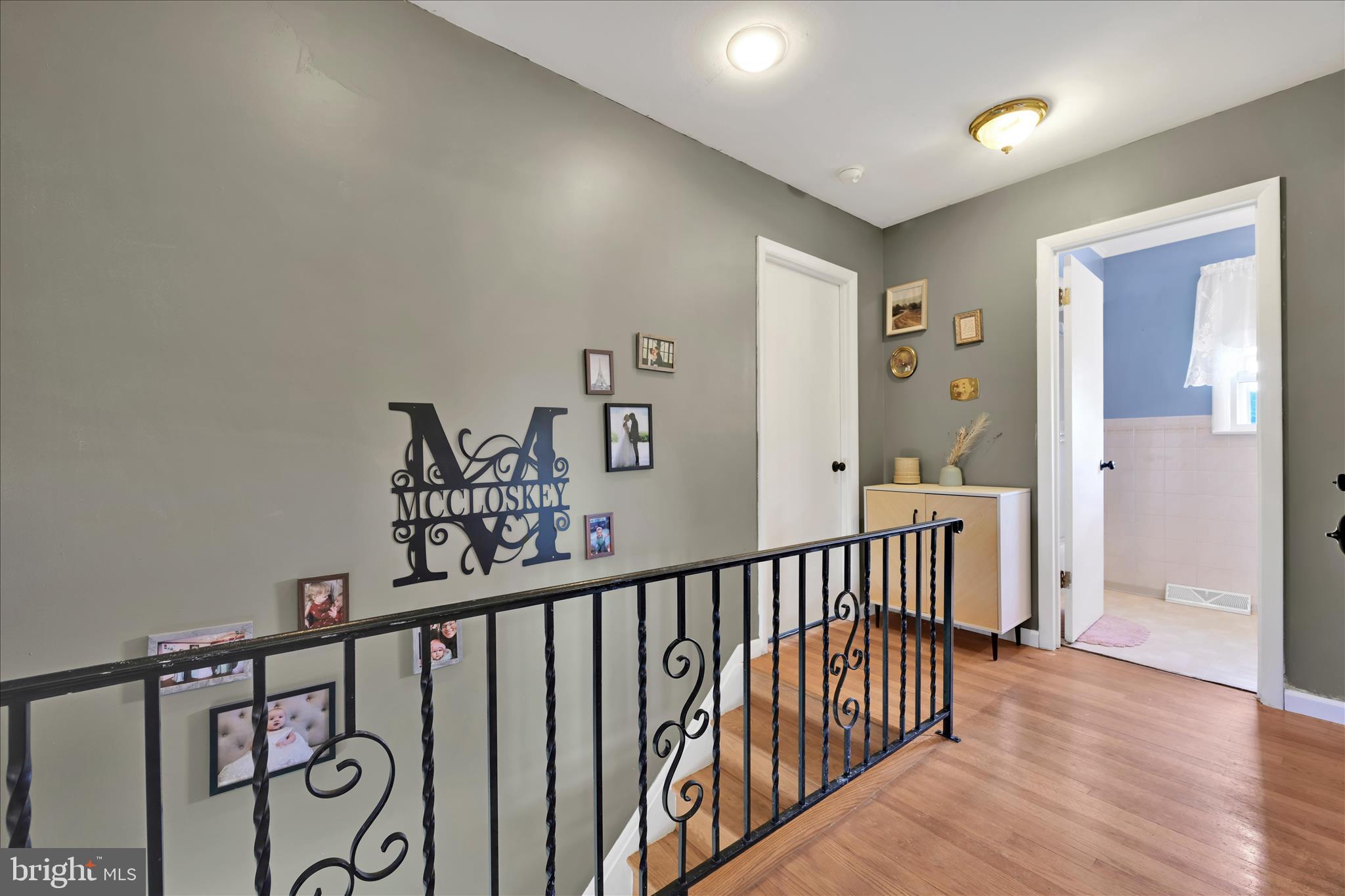 FOREST HILLS - Residential