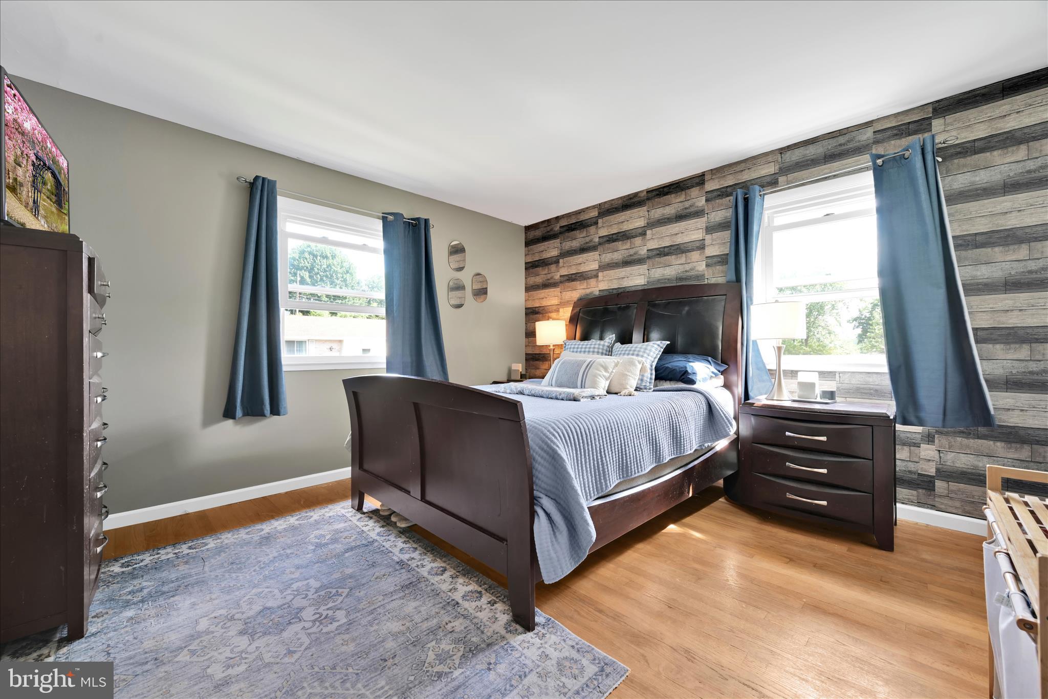 FOREST HILLS - Residential