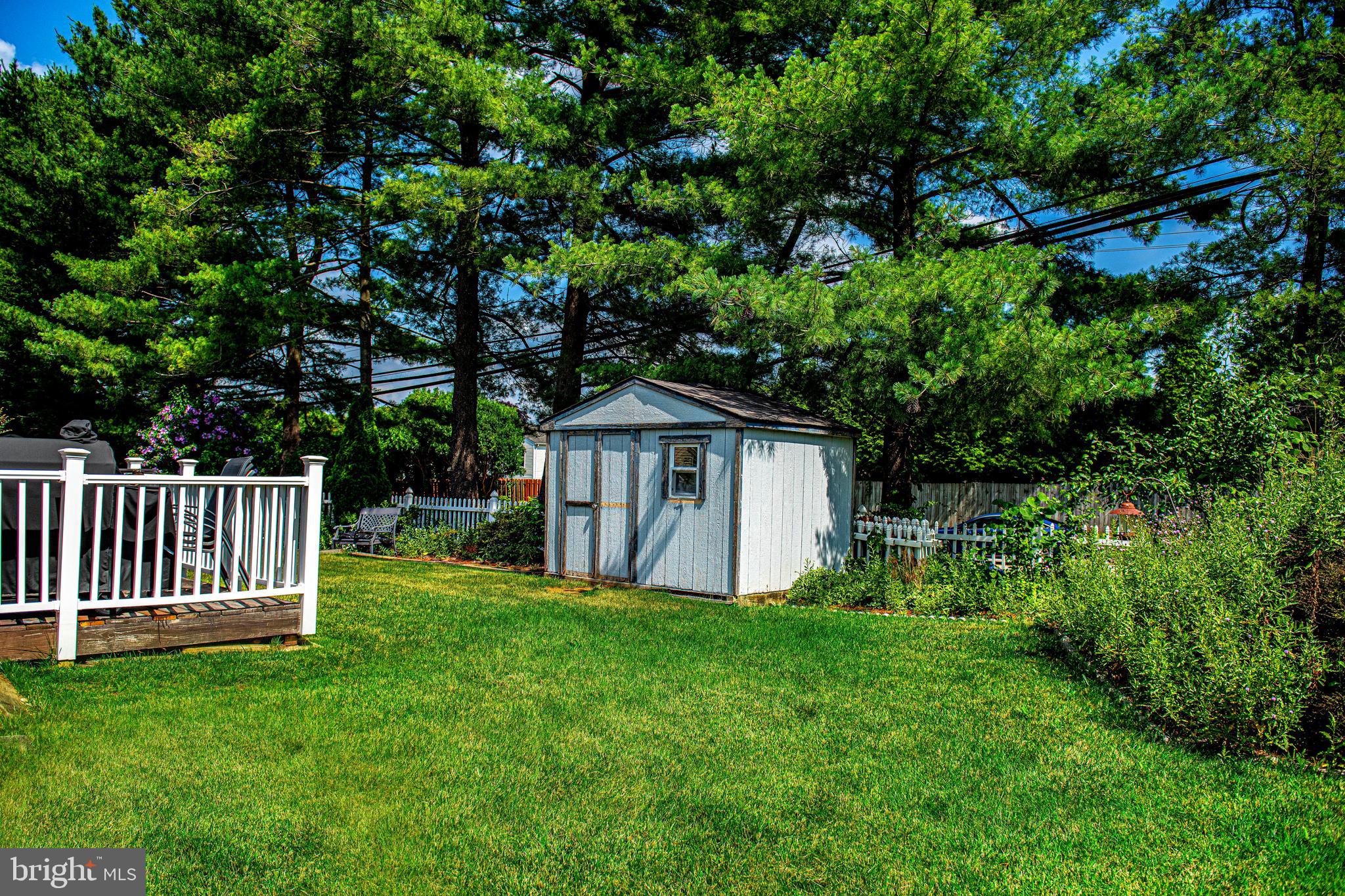 BRENTWOOD PARK - Residential
