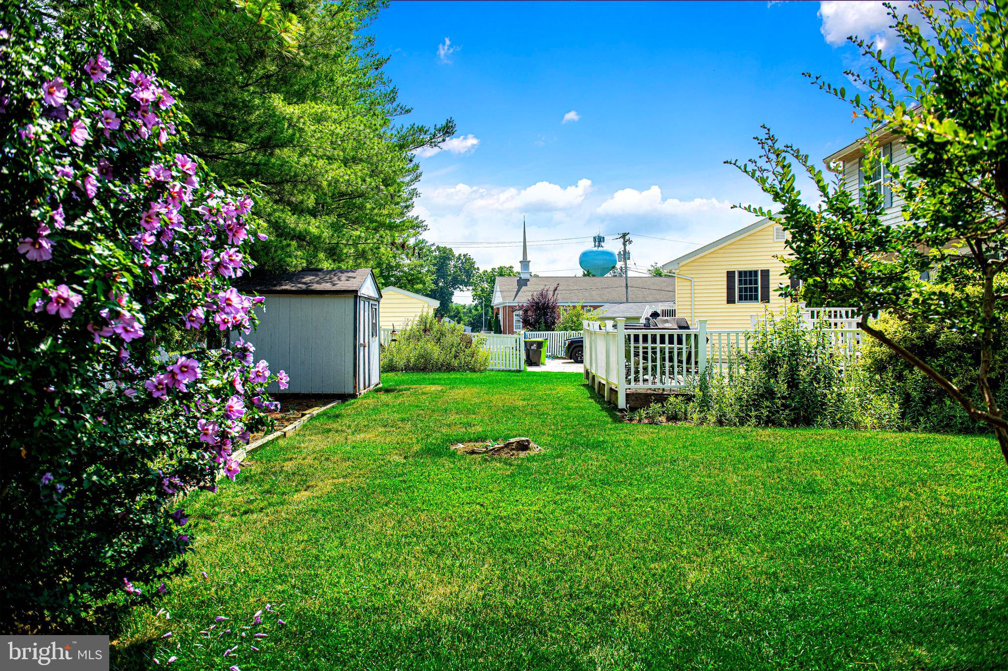 BRENTWOOD PARK - Residential