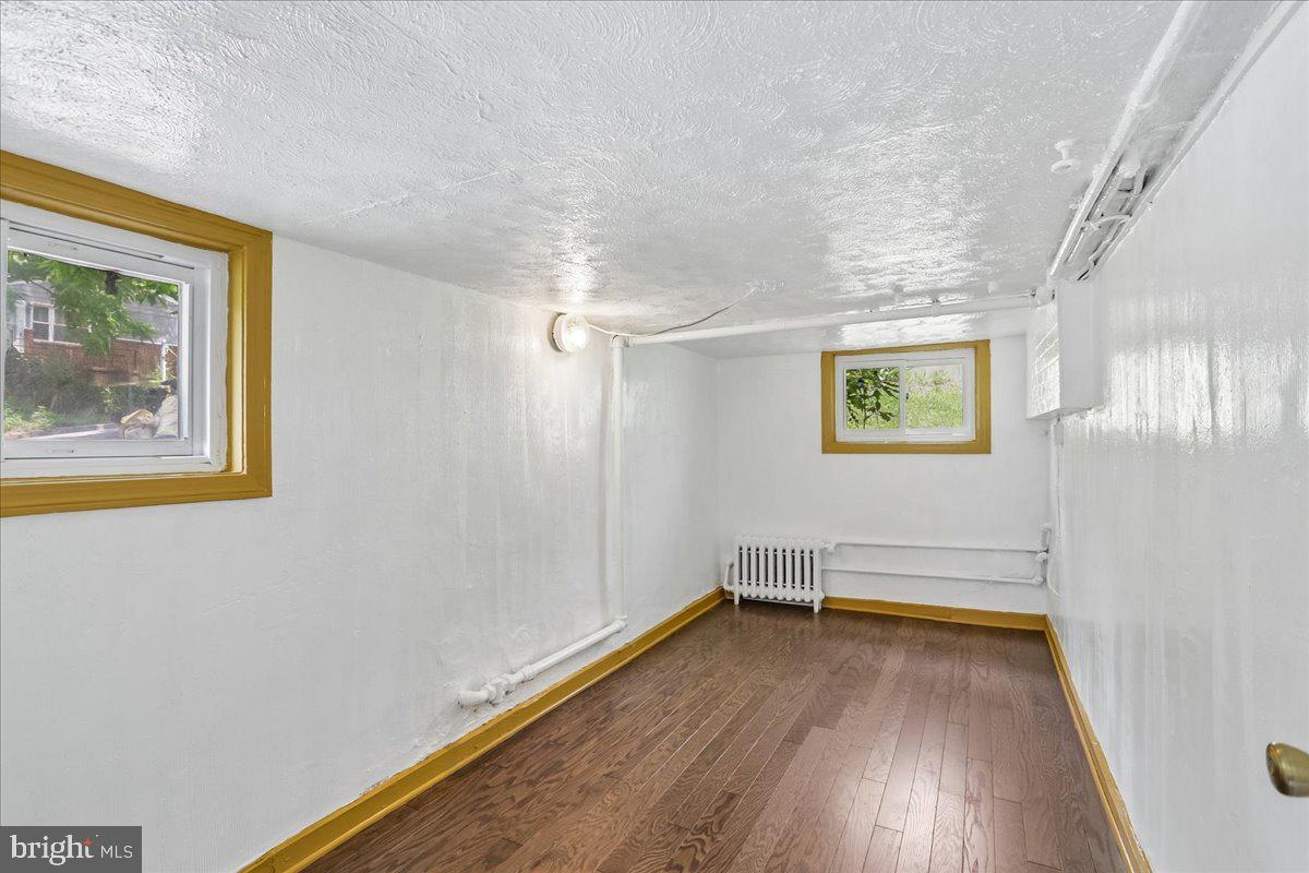 TAKOMA PARK - Residential