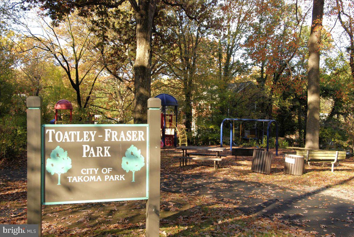 TAKOMA PARK - Residential