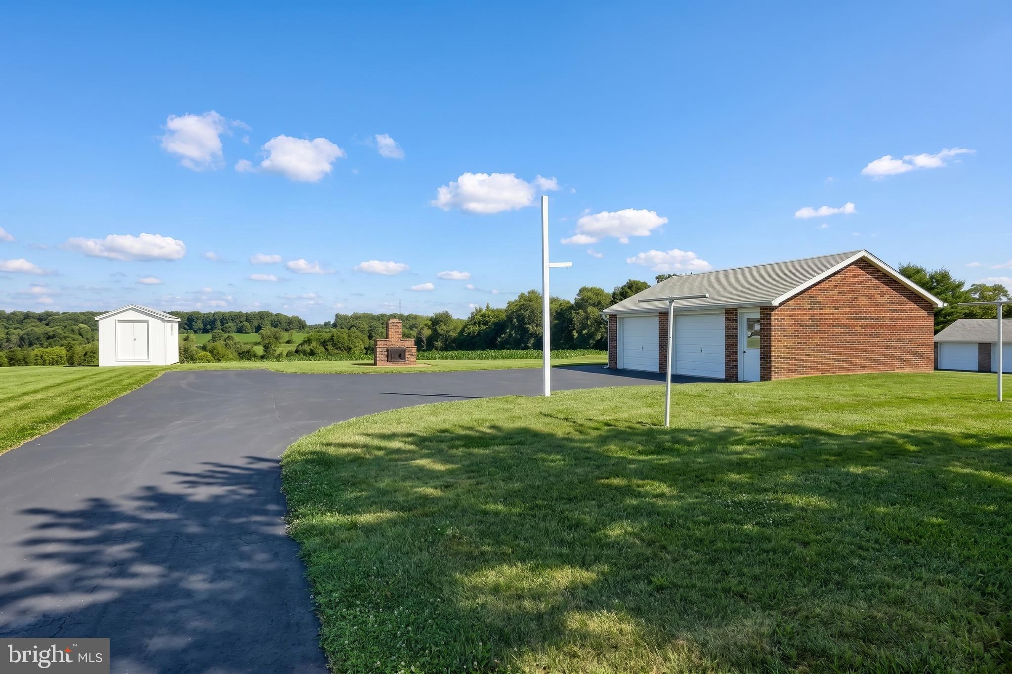 HOPEWELL - Residential