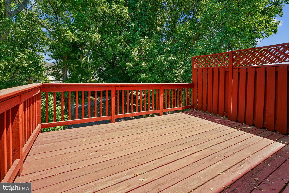 NORTH GATE TOWNE HOMES - Residential