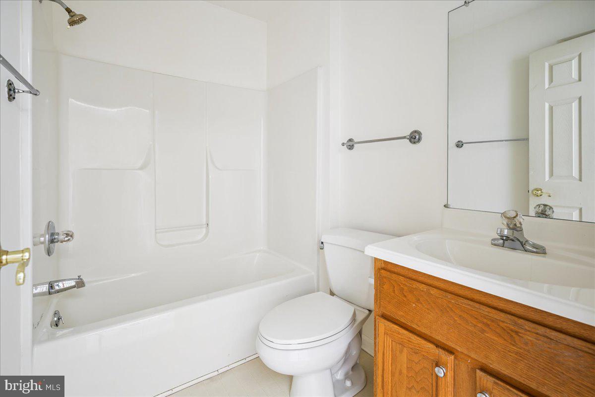 NORTH GATE TOWNE HOMES - Residential