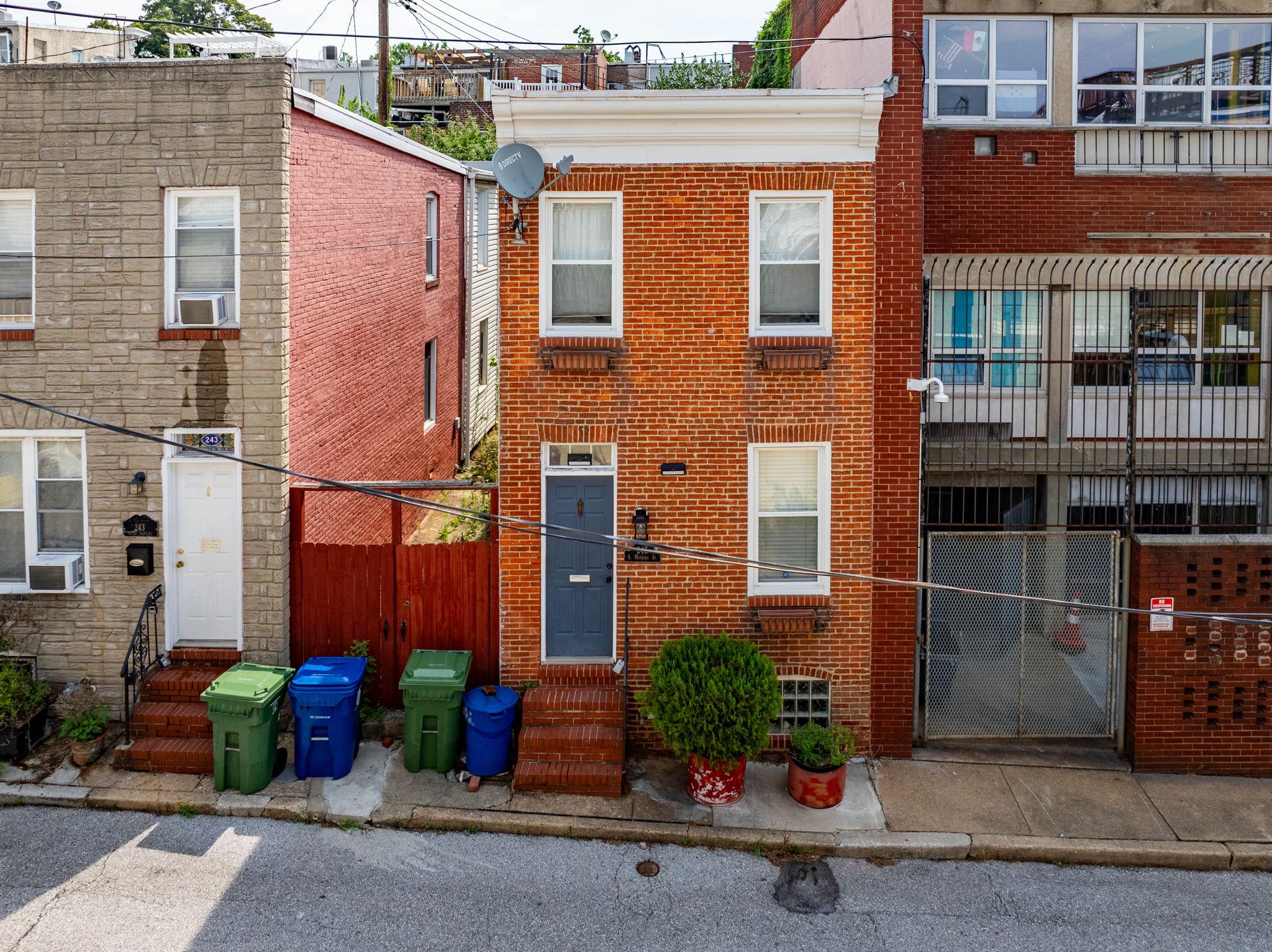 BUTCHERS HILL - Residential