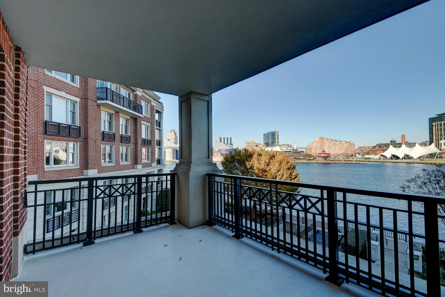 INNER HARBOR - Residential