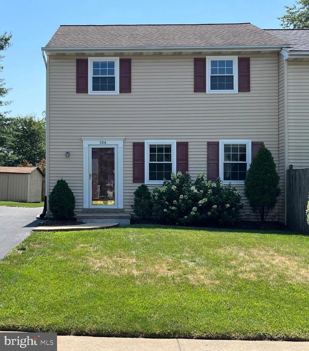 EAST LAMPETER TWP - Residential