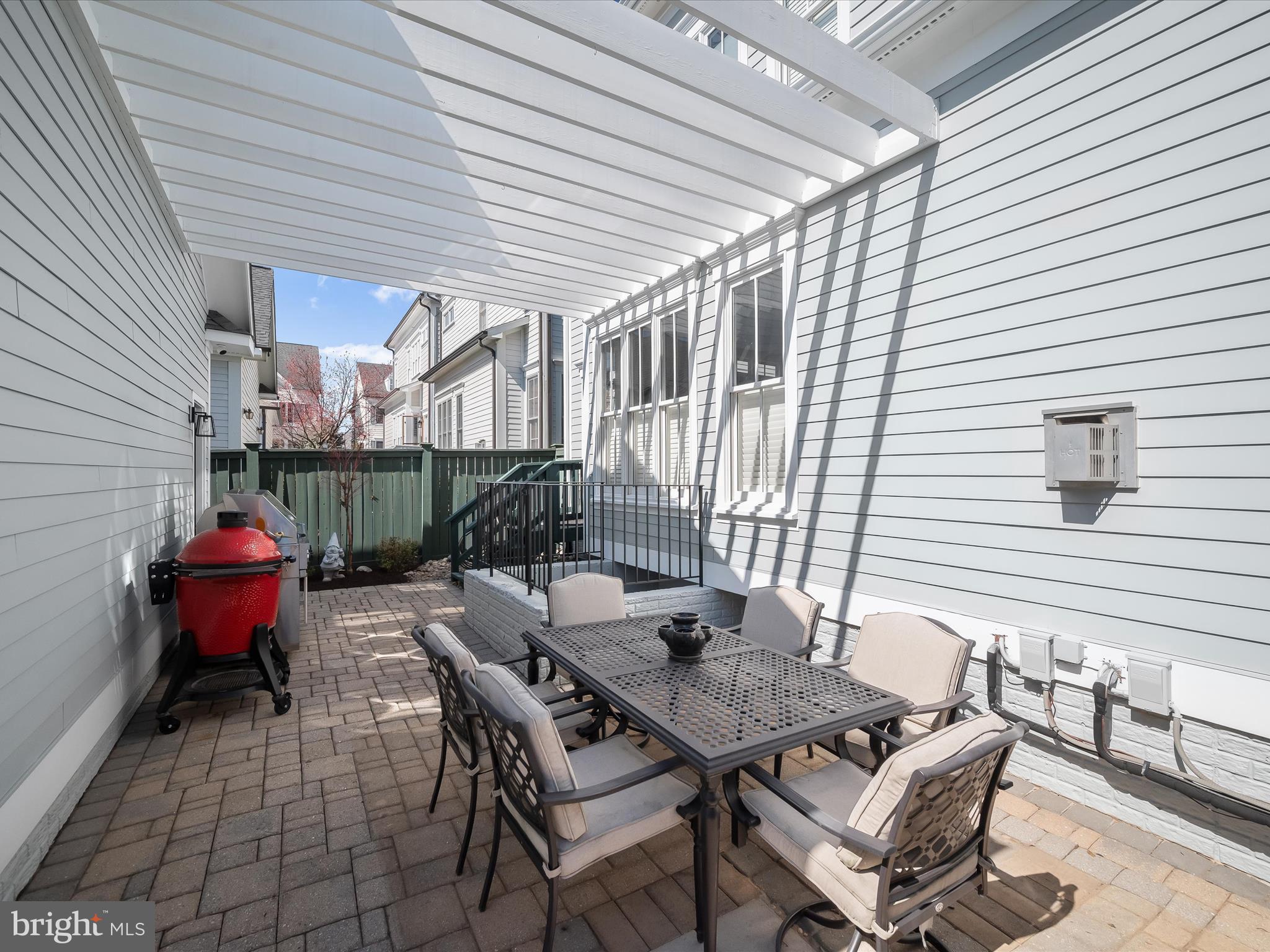 MAPLE LAWN - Residential