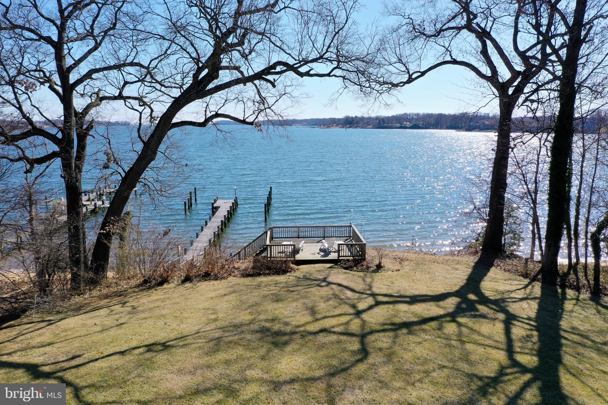 SHADOW POINT - Residential