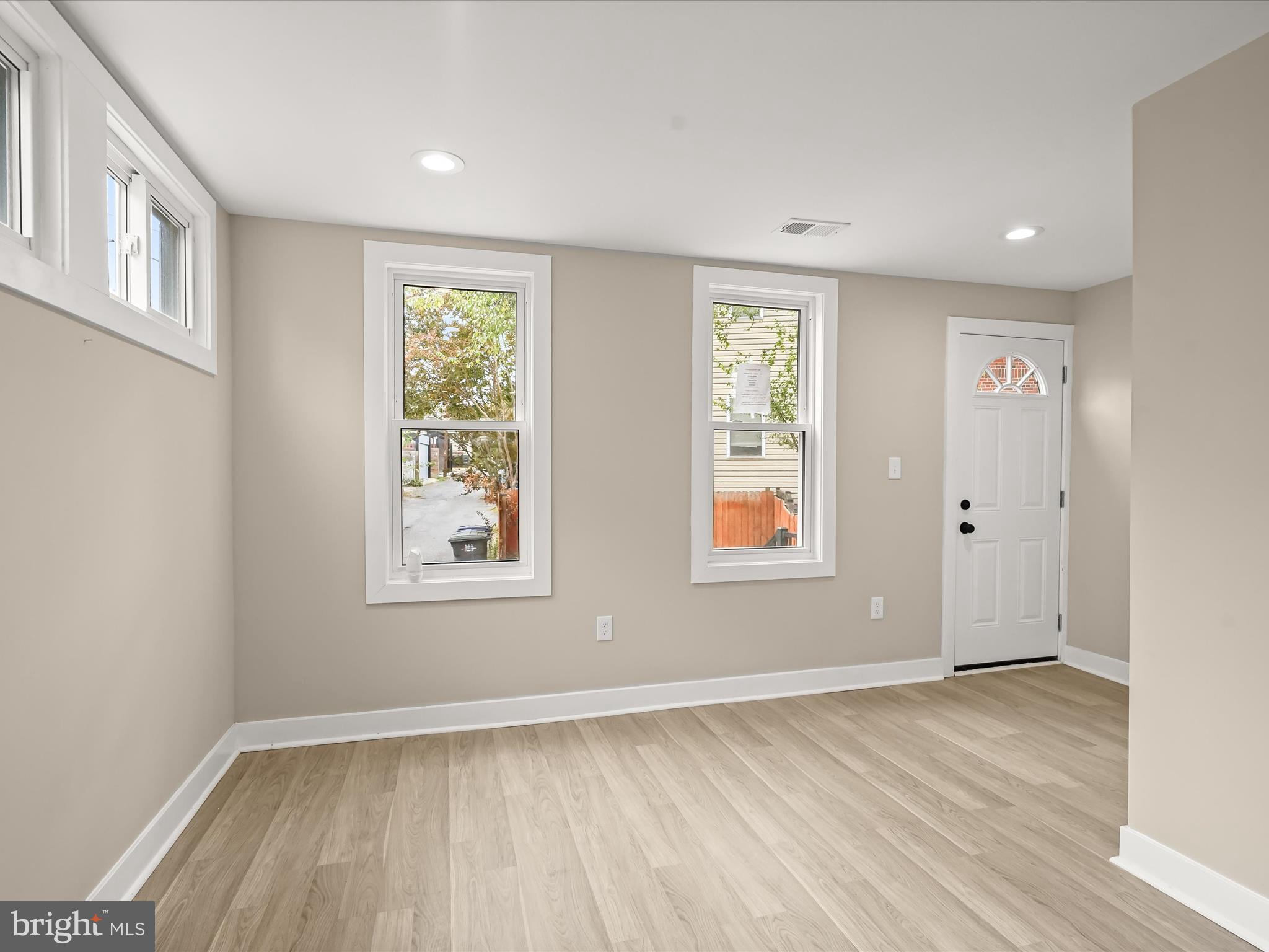 BRIGHTWOOD - Residential