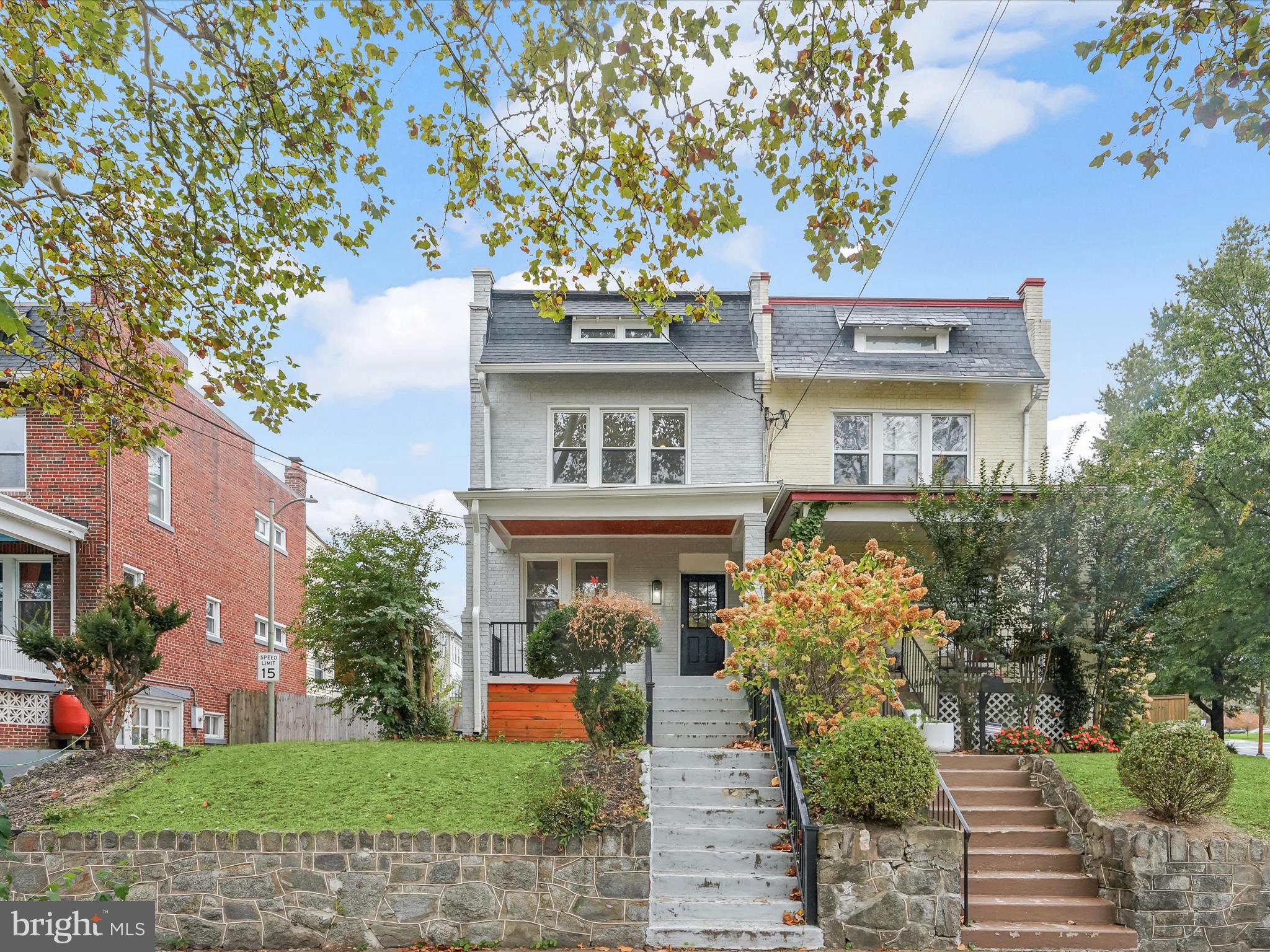 BRIGHTWOOD - Residential