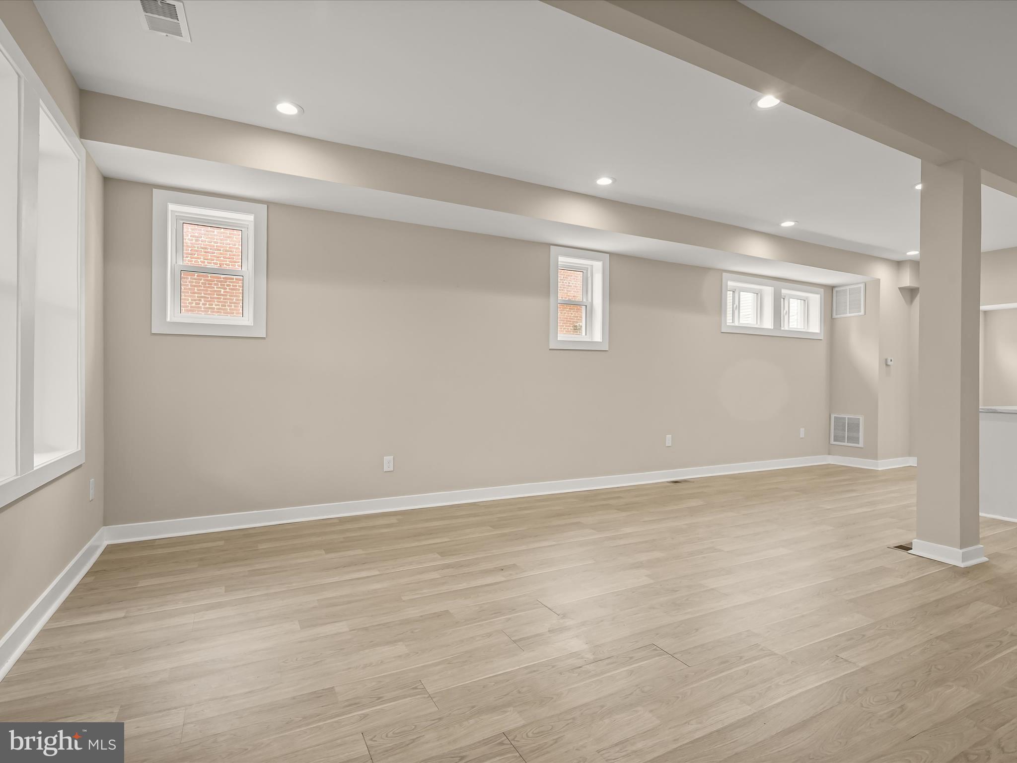 BRIGHTWOOD - Residential
