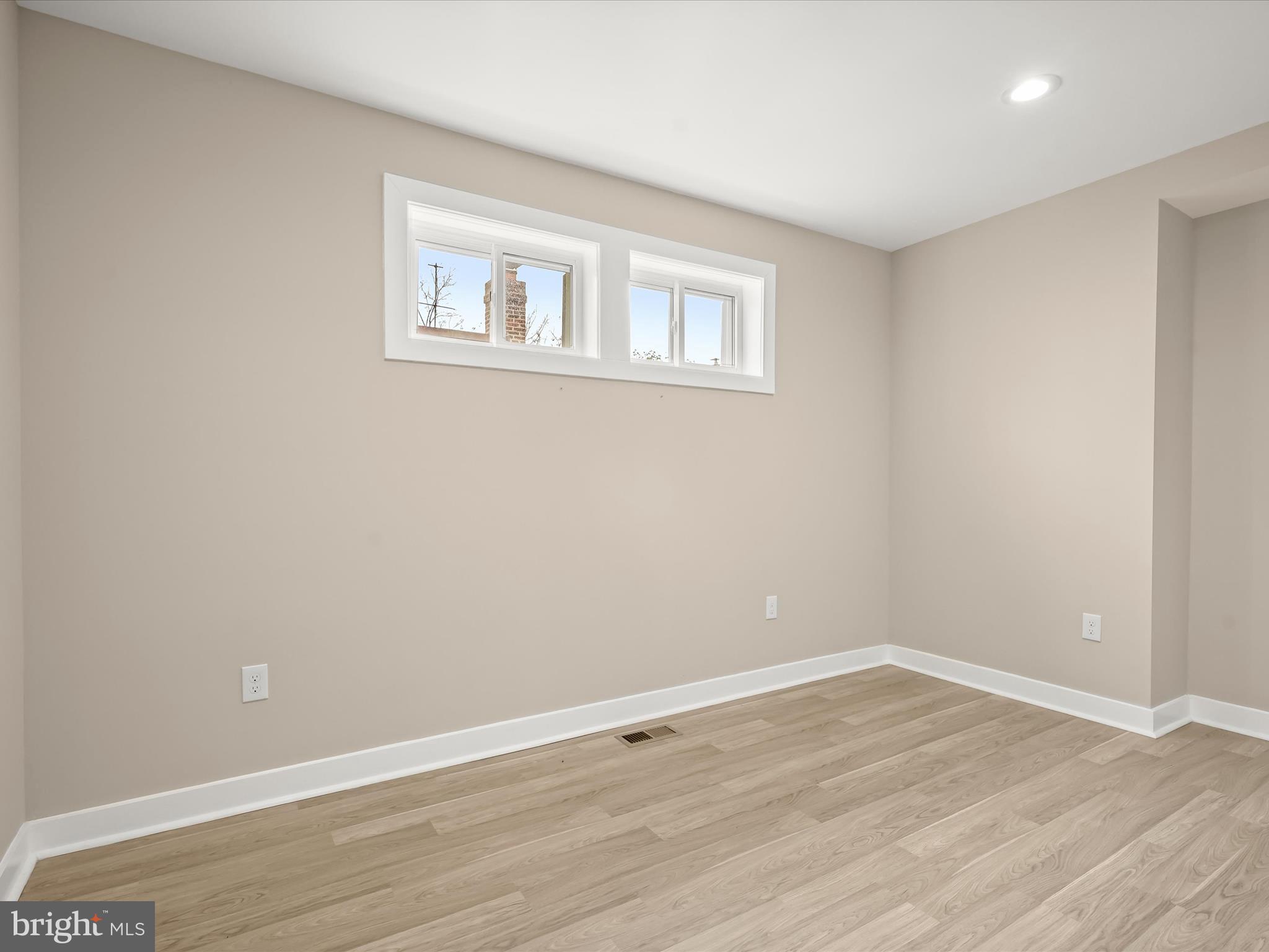 BRIGHTWOOD - Residential