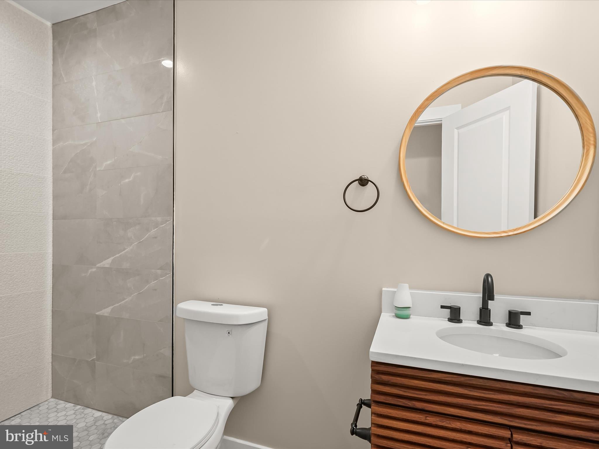 BRIGHTWOOD - Residential